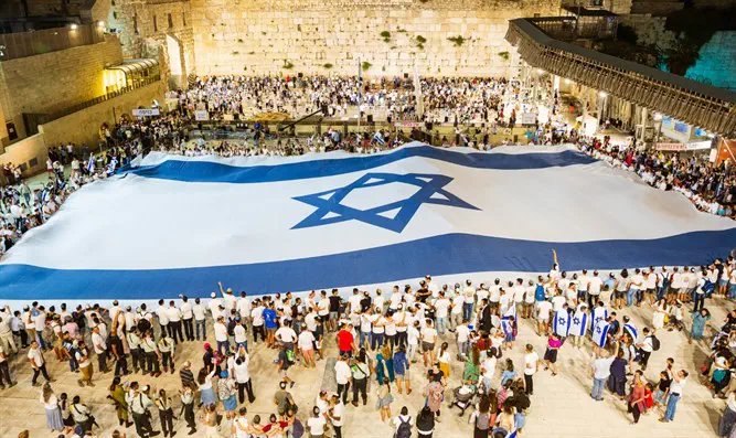 שידור חי: יום ירושלים בכותל המערבי▶️