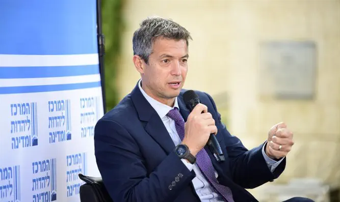 השר יועז הנדל: "אחרי התקציב נפעל למען נישואים אזרחיים"