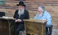 הרב זלמן מלמד והרב חיים דרוקמן (צילום: ערוץ 7) "מנע פגיעה בישיבות ובעולם התורה"