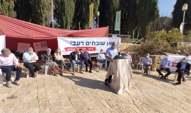 חוק ההתיישבות הצעירה יעלה מחר?