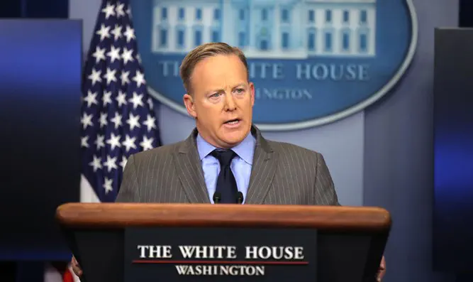 דובר הבית הלבן שון ספייסר