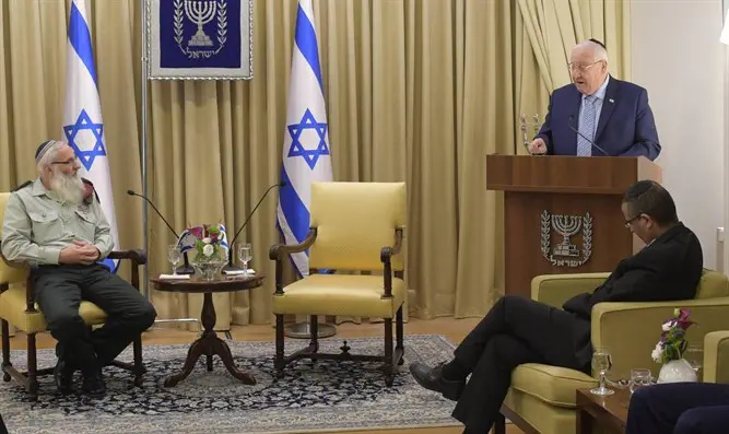 הרב קרים בבית הנשיא