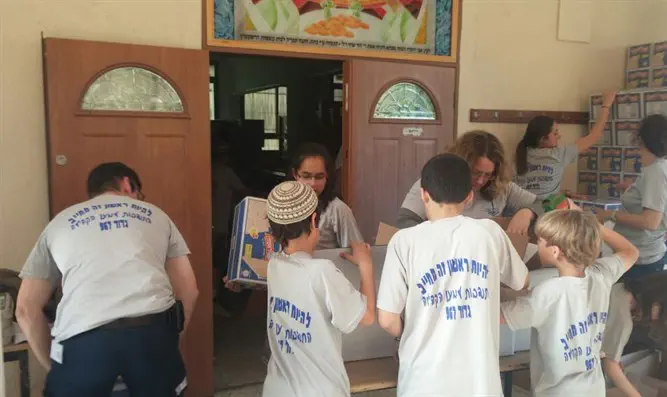 מתגייסים למען החלשים