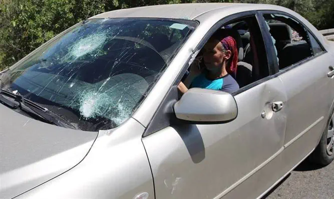 שמשה מנופצת