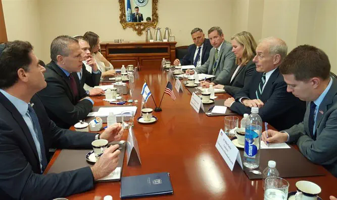 ארדן בוועדה לביטחון המולדת