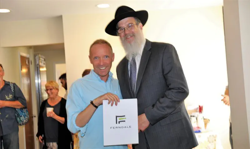 Ferndale Mayor David Coulter presents Certificate of Recognition to Rabbi Herschel Finman