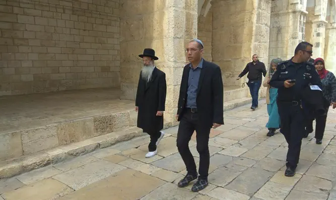 הרב אליעזר מלמד בעלייה להר הבית