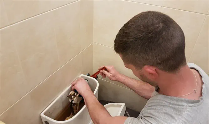 סתימה בשירותים