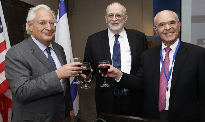 אנשי ADL עם השגריר פרידמן