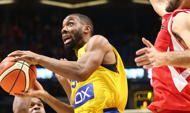 נוריס קול מול ירושלים, הערב