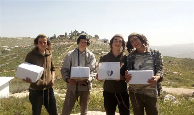 'Hilltop youth' receive packages from Lev Ha'olam