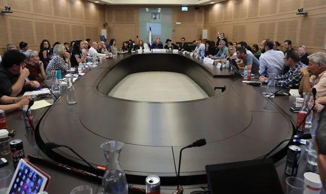 דיון בוועדת הבריאות, היום