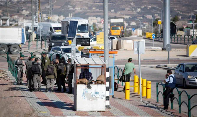 Tapuach Junction, Samaria