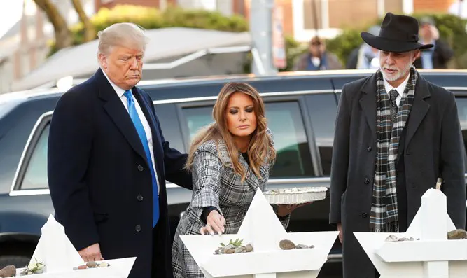 Trumps pay respects to the Pittsburgh murdered