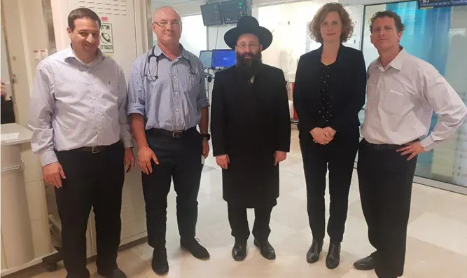 הרב רבינוביץ' בביה"ח 'וולפסון'