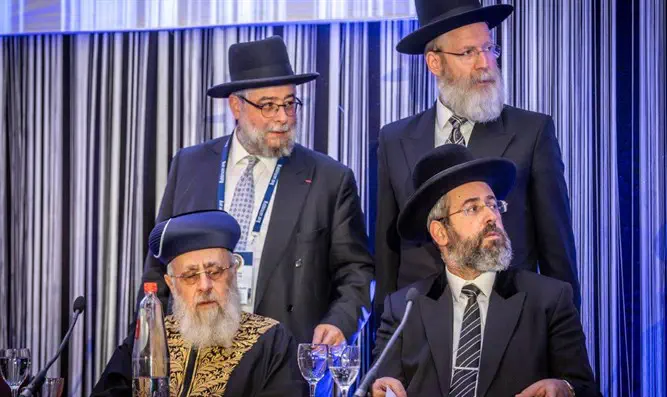 הרבנים הראשיים עם ראשי ועידת רבני אירופה