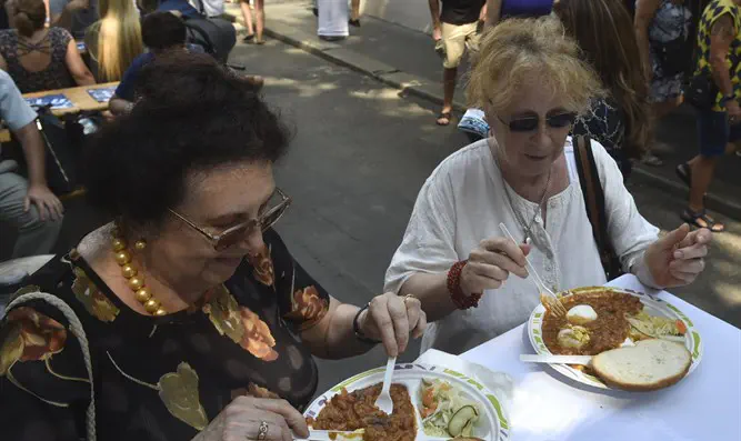 באים גם בשביל האוכל וגם בשביל היהדות