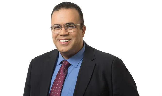 עו"ד רם יוגב