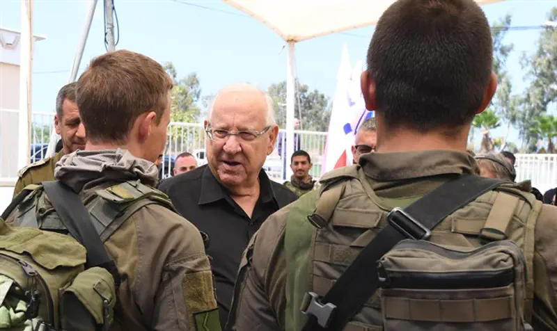 President Rivlin visits IFD Commando Brigade