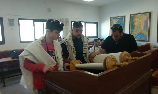 תלמידי ישיבת בני חיל