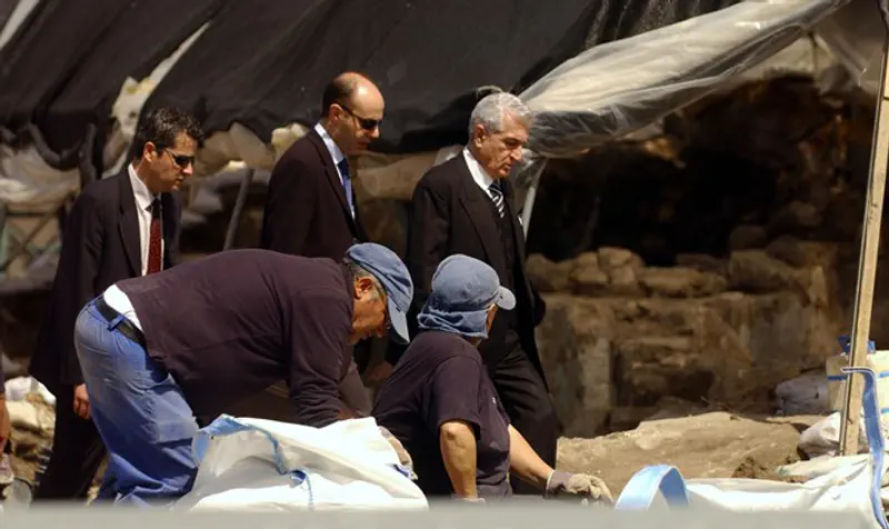 Turkish delegation arrives at archaeological site near Temple Mount to observe excavations