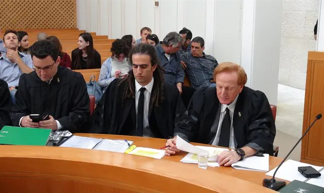 עו"ד אליעד שרגא בדיון