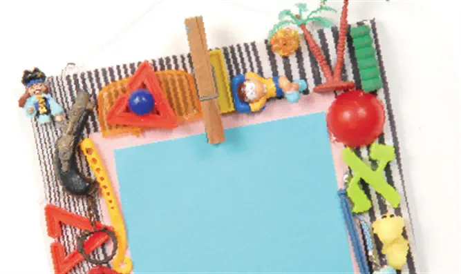 מסגרת מצעצועים