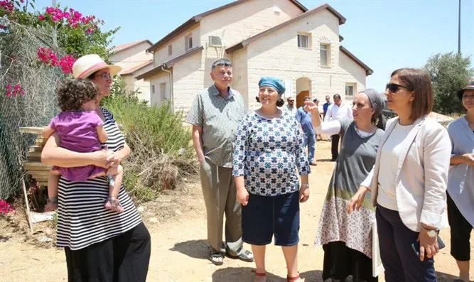 השרה גמליאל בעפרה