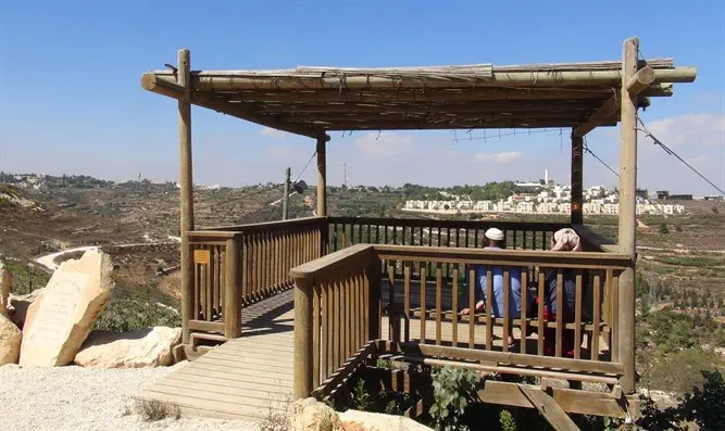 מרפסת ההנצחה