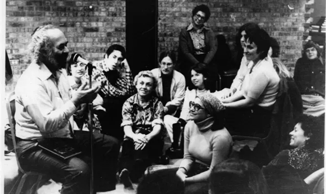 הרב קרליבך בהופעה