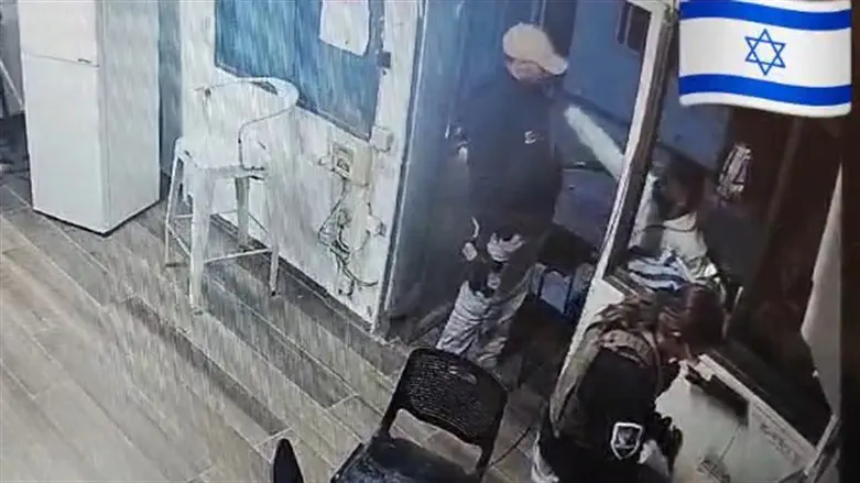 New footage reveals additional details from stabbing attack | Israel