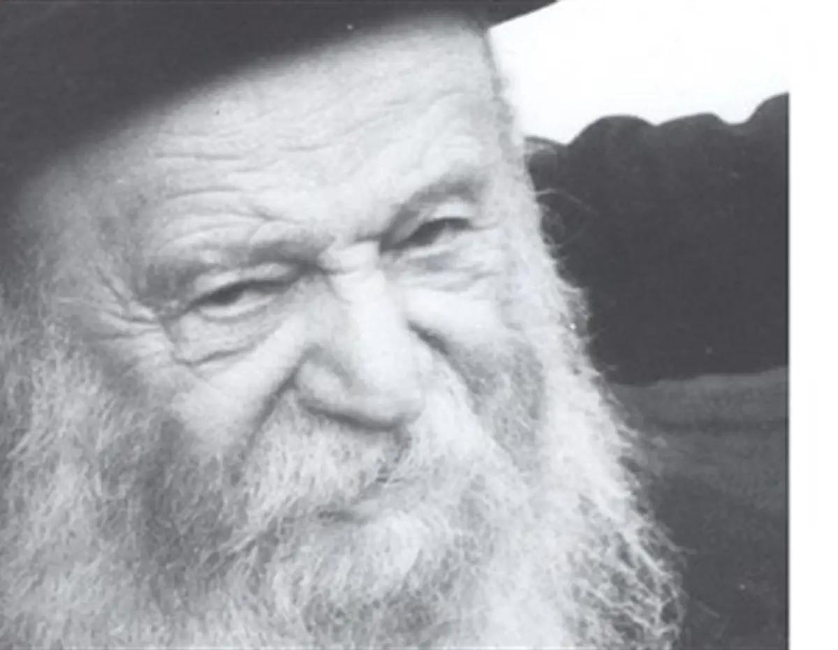 Simcha during a time of war - Answers from Rav Tzvi Yehuda Kook and Rav ...