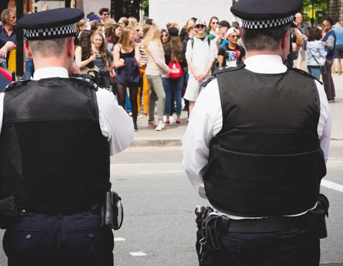 Jewish schools in London to remain closed until next week due to