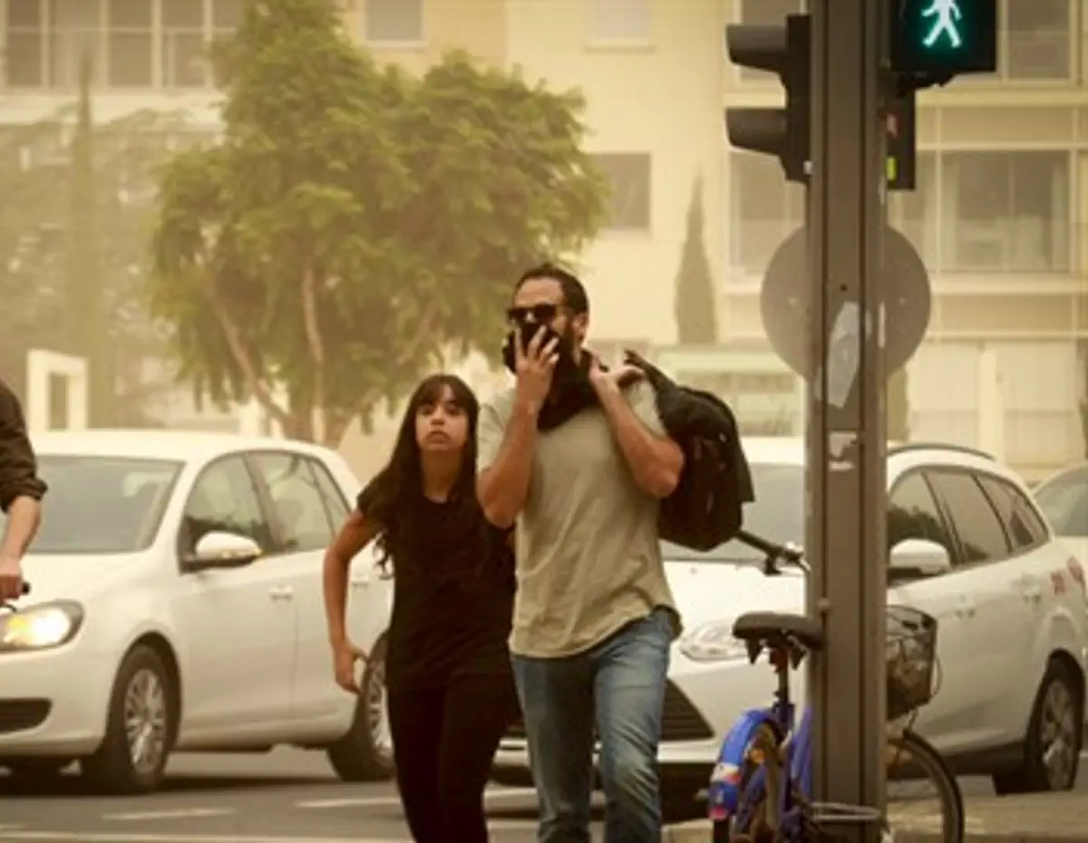 Sandstorm brings with it suffocating air pollution Israel National