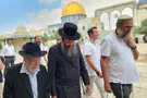 Rabbi Lior visits Temple Mount before grandson's wedding