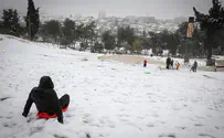 שלג בירושלים - הלימודים החלו ב-9:00