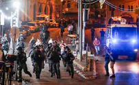 One person injured in brawl between Jews and Arabs in Jerusalem
