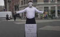 In wake of Antisemitism: Blindfolded Jew offers free hugs