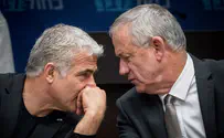 Netanyahu in talks with Lapid, Gantz for unity government
