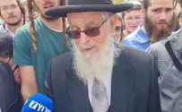 הרב אריאל: הפגנה שמפריעה לשכנים - אסורה