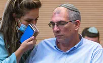 Likud ratchets up pressure on Yamina MK to topple government