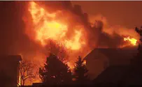 Ярко горят. Мощнейший пожар на складах под Москвой. Видео