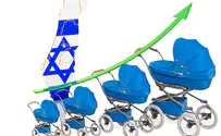 Население Израиля - более 9,5 млн человек. Евреев - 7 млн