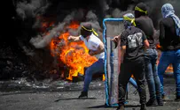 Палестинский бунтарь бросил бомбу в солдат – и был убит