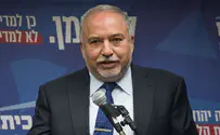 Liberman pushing to expand Right of Return for Russians