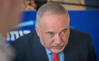Liberman rejects PM intervention in teacher negotiations