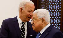 Biden signs order to sanction four 'settlers'