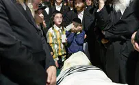 Jews Around The World Unite To Help Widow Of Murdered Rabbi