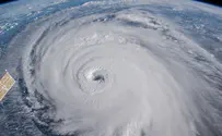 פלורידה בכוננות לקראת "הוריקן המאה"