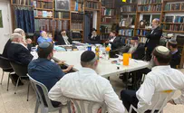 Smotrich meets with rabbis to get support for coalition demands